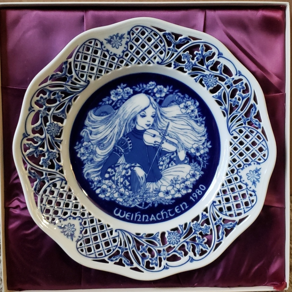 Schumann Imperial Christmas Plate